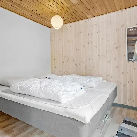 Holiday home Awesome In With Wifi
